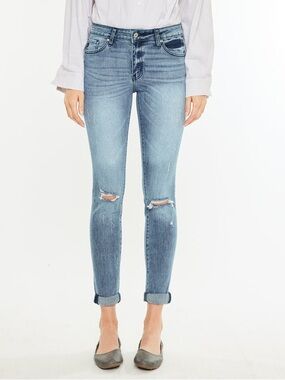 Kancan Cherish High Rise Classic Skinny Jeans Size 28 Medium Blue Distressed